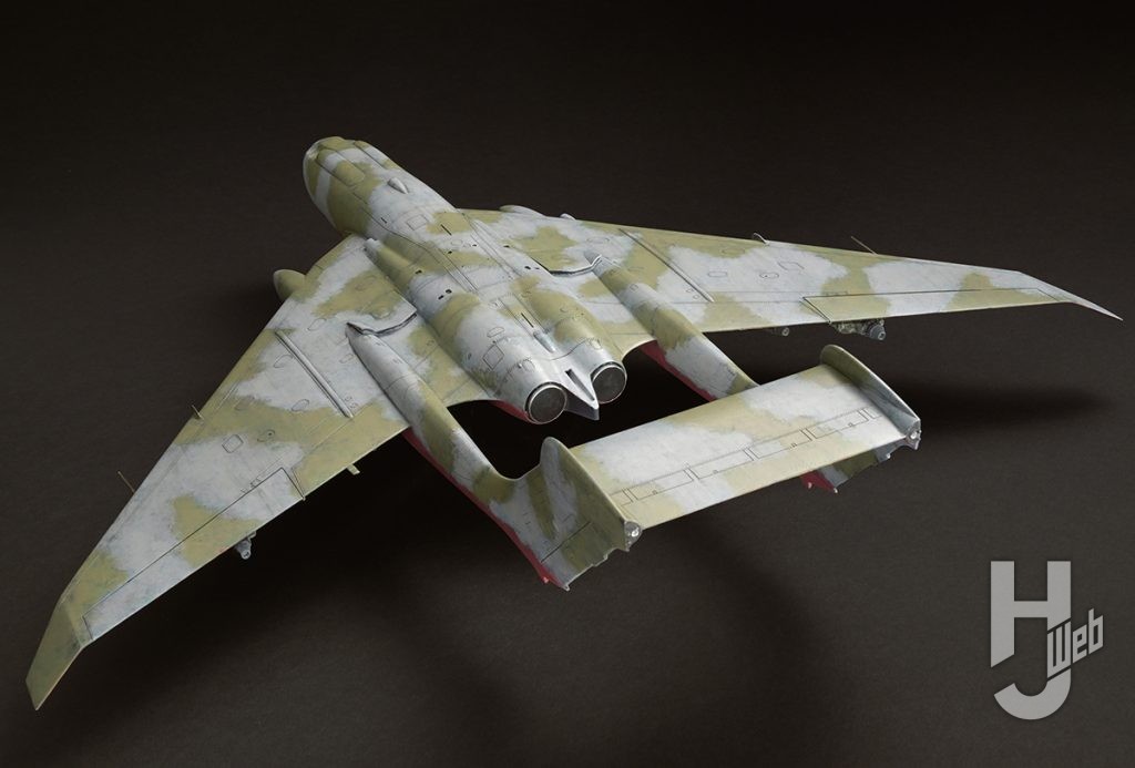 MAX渡辺製作「傭兵軍 巨大輸送機 マンタレイ」リア寄り