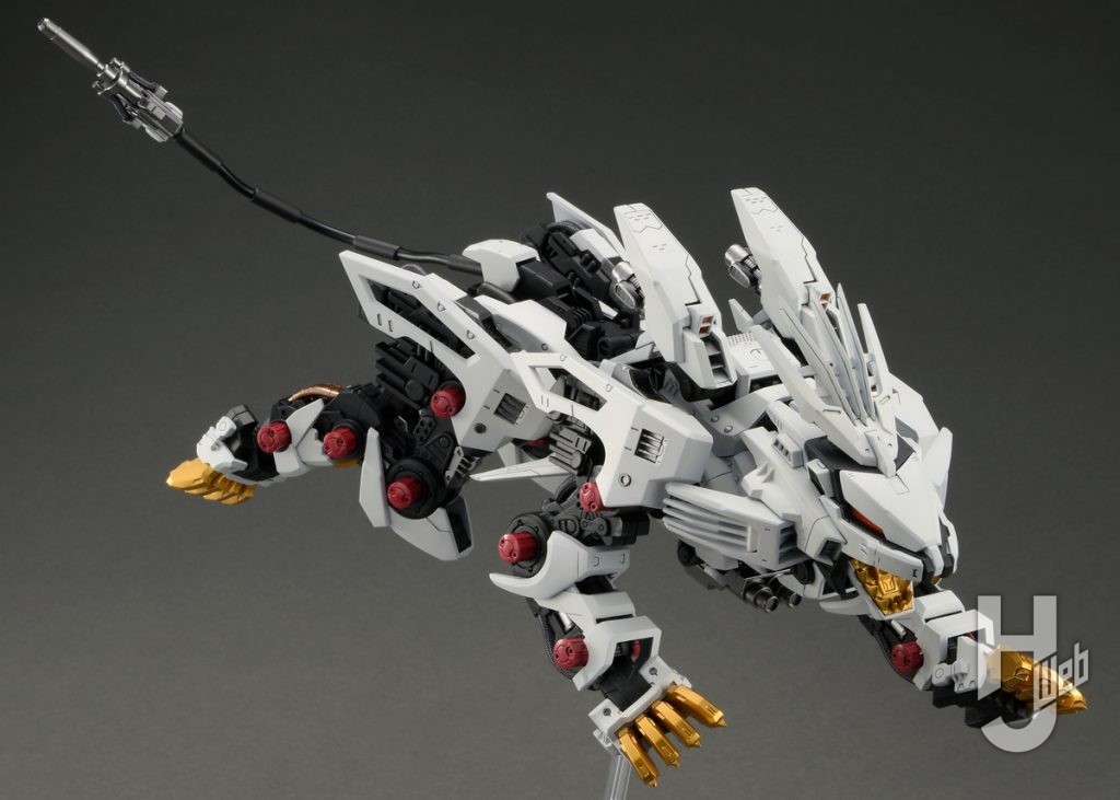 RZ-041 ライガーゼロの作例のポージング画像