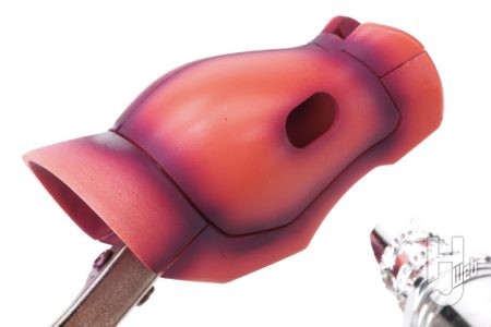 けんたろう製作「シャアザク」脚部エヴォパープル塗装