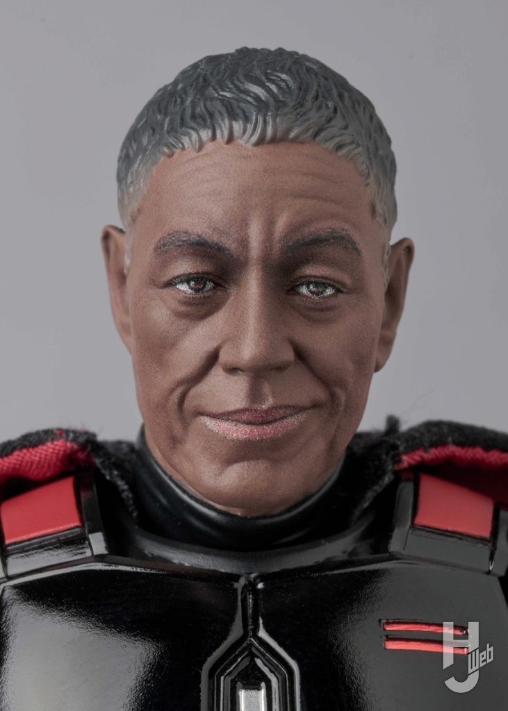 モフ・ギデオンの可動フィギュアのアップ画像その3