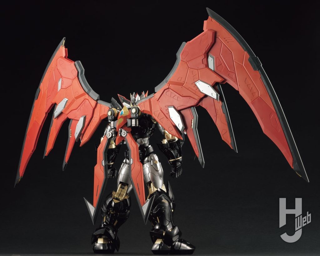 マジンカイザーのプラモデルの後ろ姿の全体画像