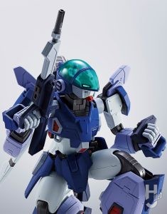 HI-METAL R　レイズナー　レーザード・ライフル　カートリッジ取り外し