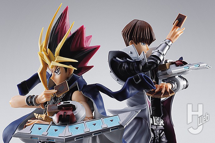 海馬瀬人と闇遊戯の可動フィギュアの画像