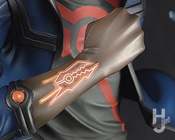 不動遊星のフィギュアのアップ画像その3