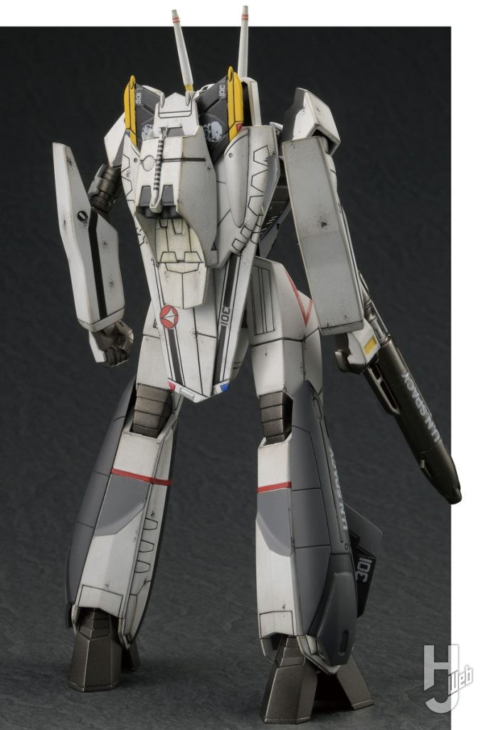 VF-0S フェニックス
後ろ