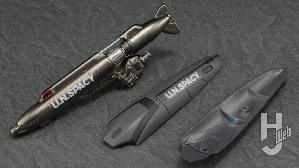 ガンポッドとFASTパック（塗装した状態）