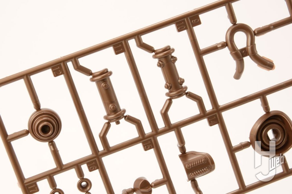 機械の金魚のプラモデルのランナーの画像