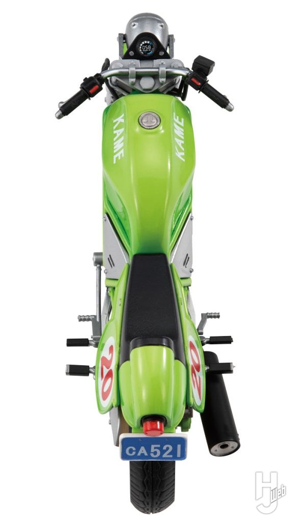 孫悟空とチチのフィギュアのバイクの俯瞰画像