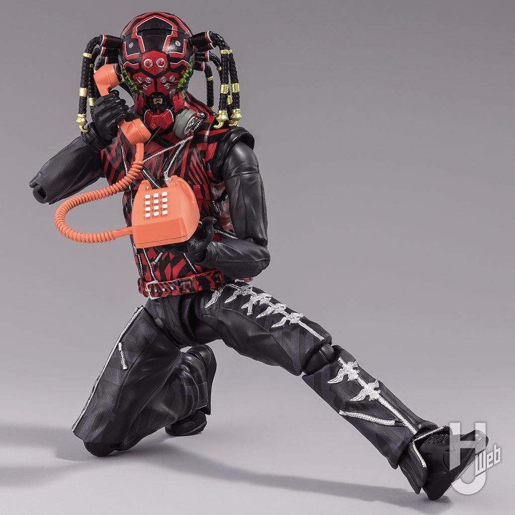 クモオーグの可動フィギュアのイメージ画像その2