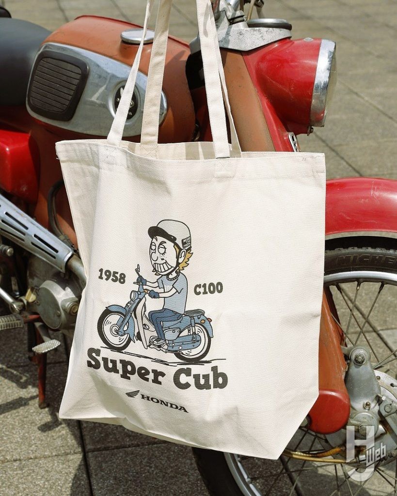 スーパーカブのトートバッグの画像