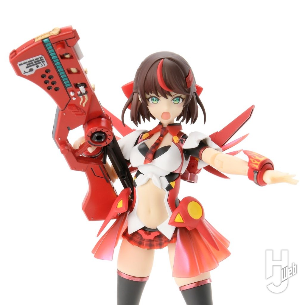 リサ＝キャスターのプラモデルのアップ画像その2