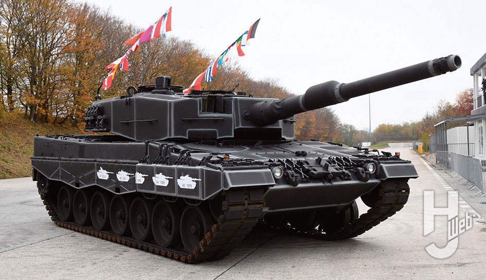 レオパルド 2A4 40周年記念 -スペシャルデコレーション