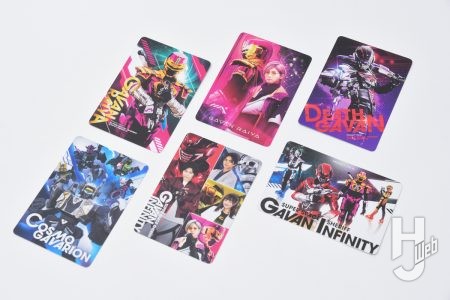 『超宇宙刑事ギャバン インフィニティ』のガシャポンキャンペーン第2弾にギャバン・ライヤとデス・ギャバン参戦！ガシャポンと一緒にオリジナルシートとシールが貰える！