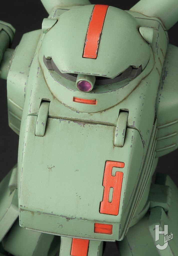 ウェーブ　1/35スケール　ファッティ―　胸部拡大