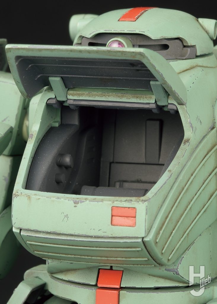 ウェーブ　1/35スケール　ファッティ―　コックピットハッチ展開