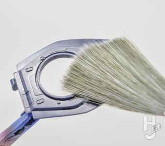 林哲平製作「PLAMAX ブラッドサッカー」製作中途ホコリ落とし