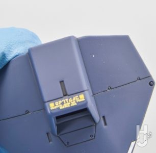 林哲平製作「PLAMAX ブラッドサッカー」製作中途Mr.スーパースムースクリアーつや消し後ゴミ発見