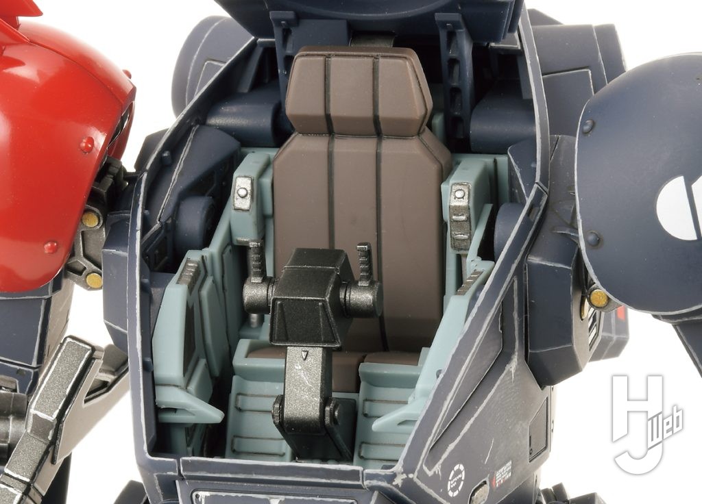 林哲平製作「PLAMAX ブラッドサッカー」コクピットアップ