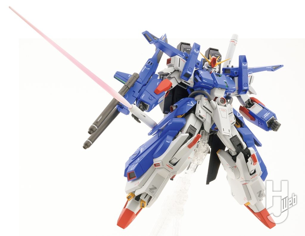 哀川和彦製作「MG フルアーマーZZガンダム Ver.Ka」ビームサーベル構え