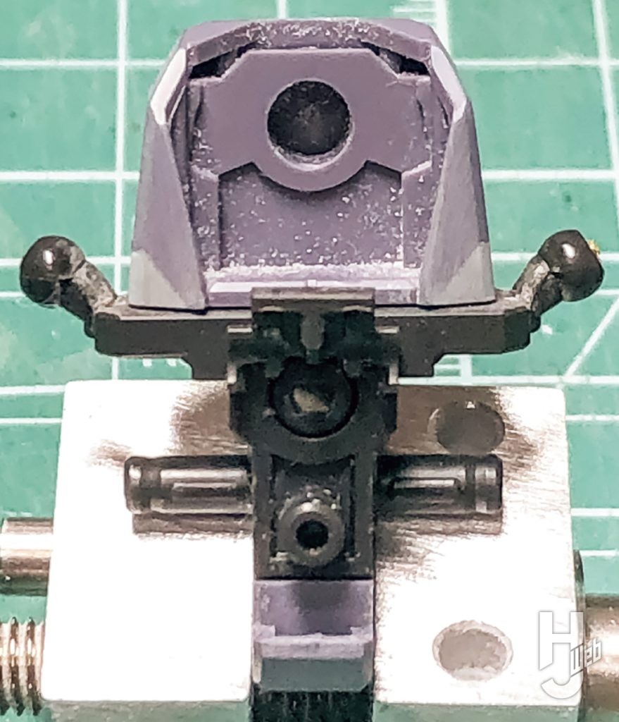 こな製作「レジェンドガンダム」製作中途肩周辺