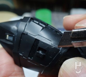 セイラマスオ製作「GAT-X370 レイダーガンダム Ver.W.G.P.N.」製作中途スジ彫り3