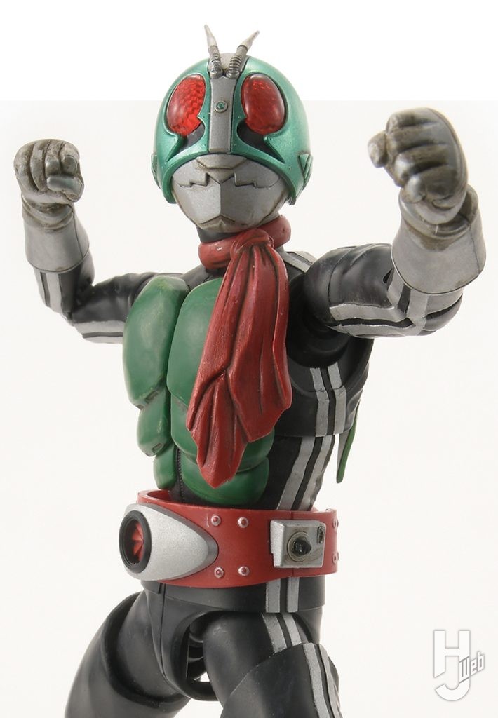 只野☆慶「仮面ライダー新1号」上半身アップ