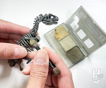 ウラベヒロト製作「アロサウルス」製作中途ウェザリング