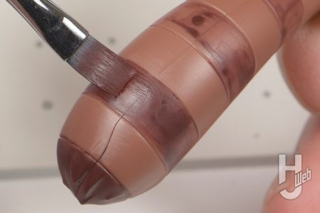 Rikka製作「メイドロイド ラクエル」製作中尻尾パーツ塗装中2