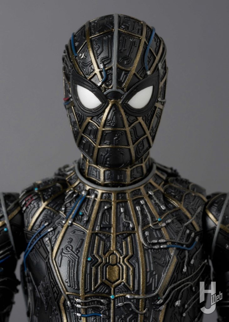 スパイダーマンの可動フィギュアのアップ画像その1
