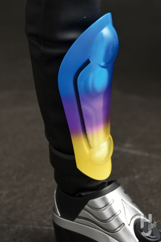 仮面ライダーガヴポッピングミフォームの可動フィギュアのアップ画像その3