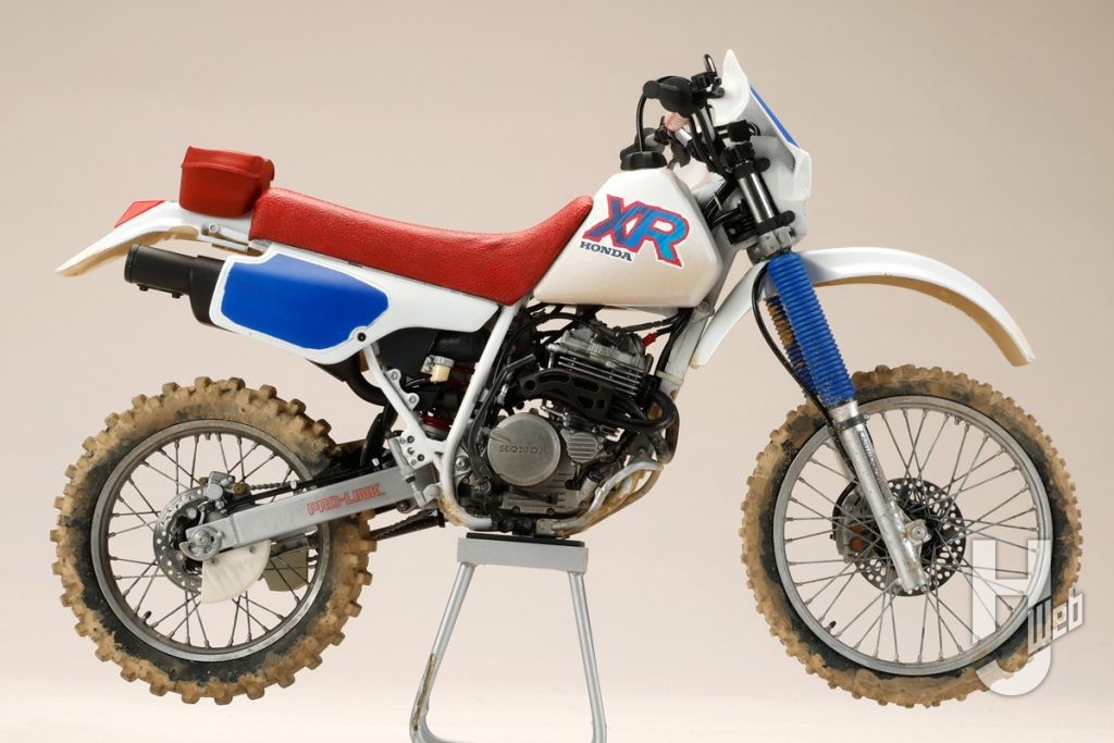 ホンダ XR250Rのプエアモデルの全体画像その1