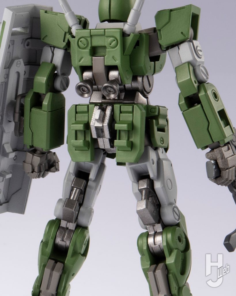 ガンダムアーティファクトPRO フルアーマーガンダムの軽装時の背面の画像