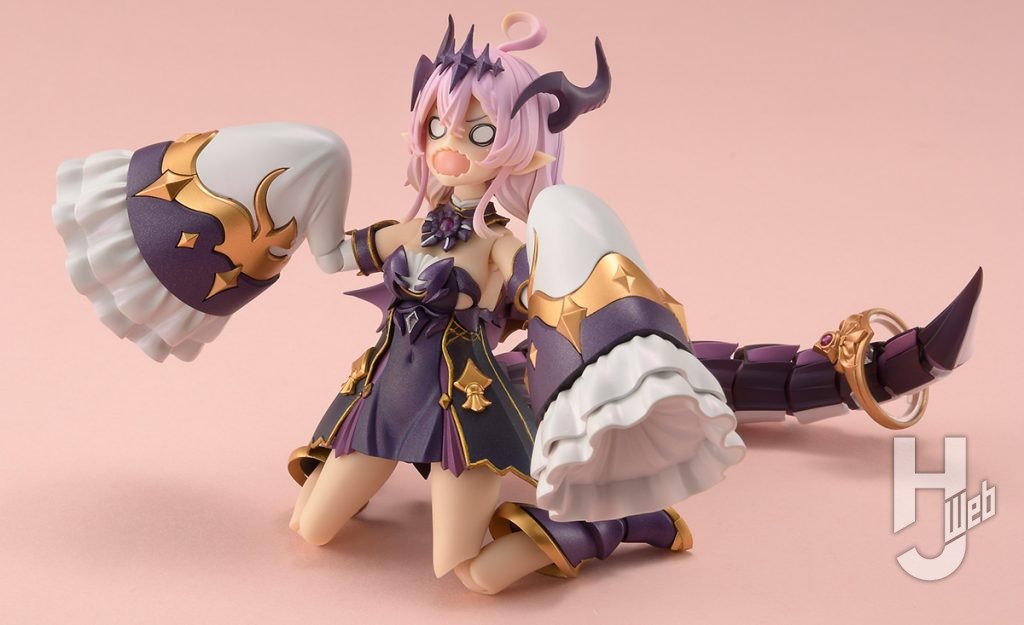 アルカナディア ギィ　しゃがみ