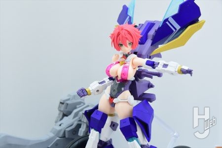 『キューティーハニーNova』新作キット「ハリケーンハニー」やプリズムメッキカラー仕様のハニーなどが展示中！ 新たな装いに変わるわよ♡【グッドスマイルカンパニー／静岡ホビーショー2026】