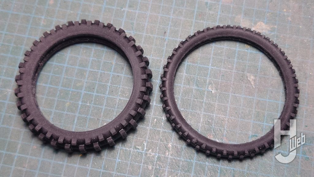 ホンダ XR250Rのプエアモデルの製作の画像その10