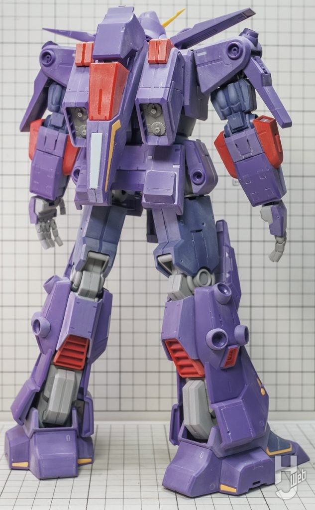 アーリーチョップ製作「サイコ・ガンダムMk-II」製作中全体背面
