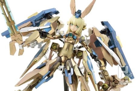 FAガール「ゼルフィカール」をボーンペイントの偏光メタリックで塗装！ 角度で色味が変わる美しい輝きを塗布する方法を基礎知識から解説!!【ガールズプラモの“神レシピ”】