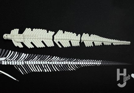 ウラベヒロト製作「カムイサウルス」製作中尻尾