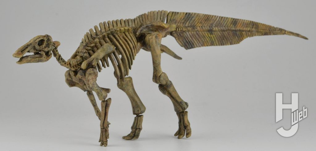ウラベヒロト製作「カムイサウルス」完成