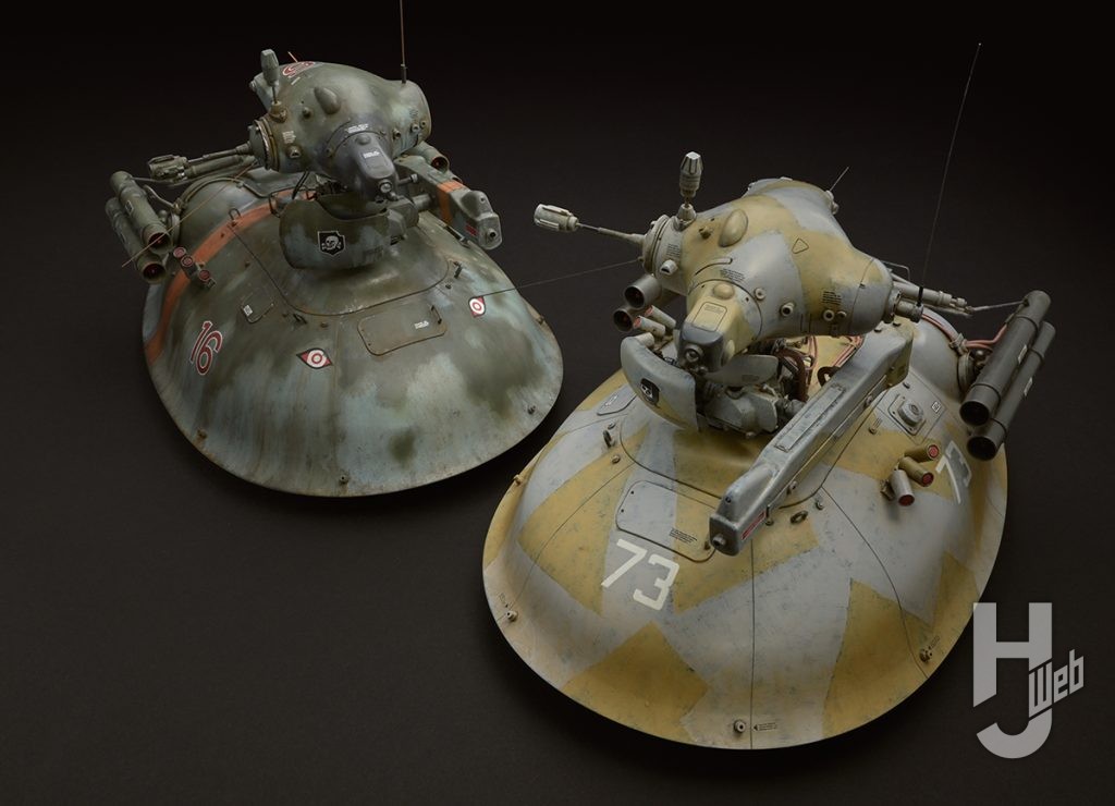 MAX渡辺製作「シュトラール軍 無人ホバー強行偵察機 シュトゥルムフォーゲル」と横山宏製作「シュトラール軍 無人ホバー強行偵察機 シュトゥルムフォーゲル」