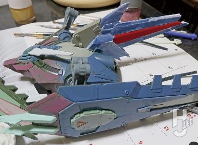 セイラマスオ製作「FULL MECHANICS フォビドゥンガンダム」塗装中10
