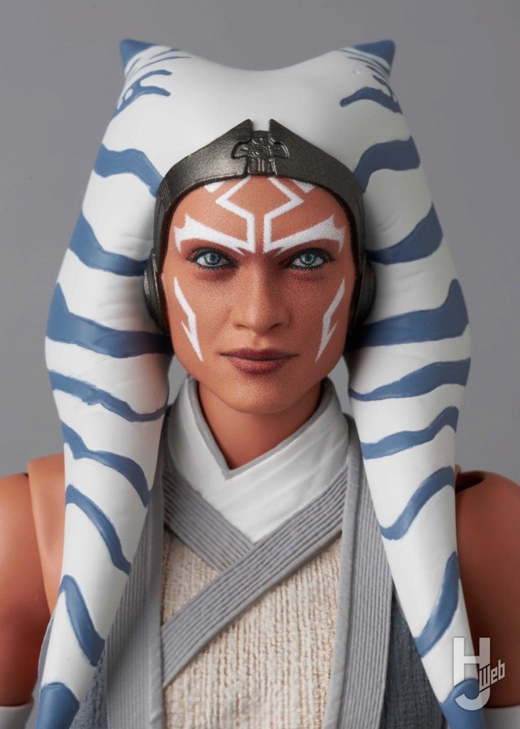 アソーカの可動フィギュアのアップ画像その1