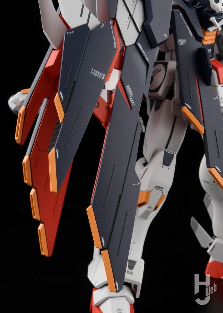 クロスボーン・ガンダムX-1 フルクロスのプラモデルのアップ画像その2