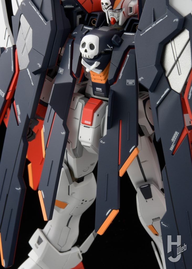 クロスボーン・ガンダムX-1 フルクロスのプラモデルのアップ画像その3