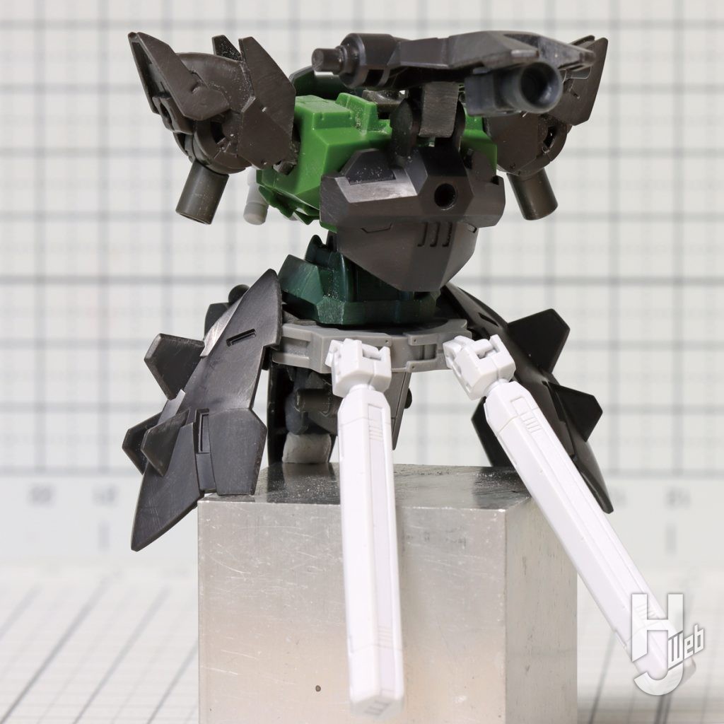 フルアーマーポルタノヴァのプラモデルの製作の画像その2
