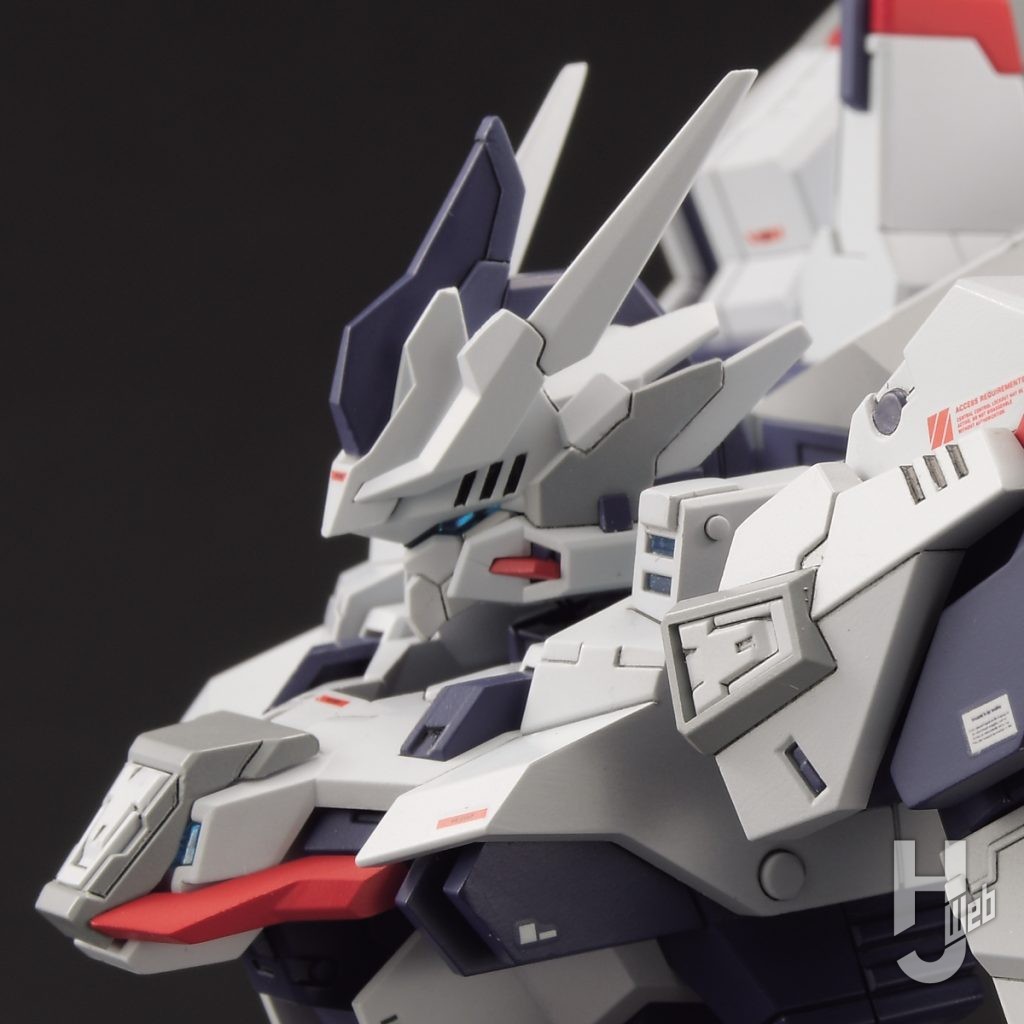 ヴァルラインのプラモデルのアップ画像その3
