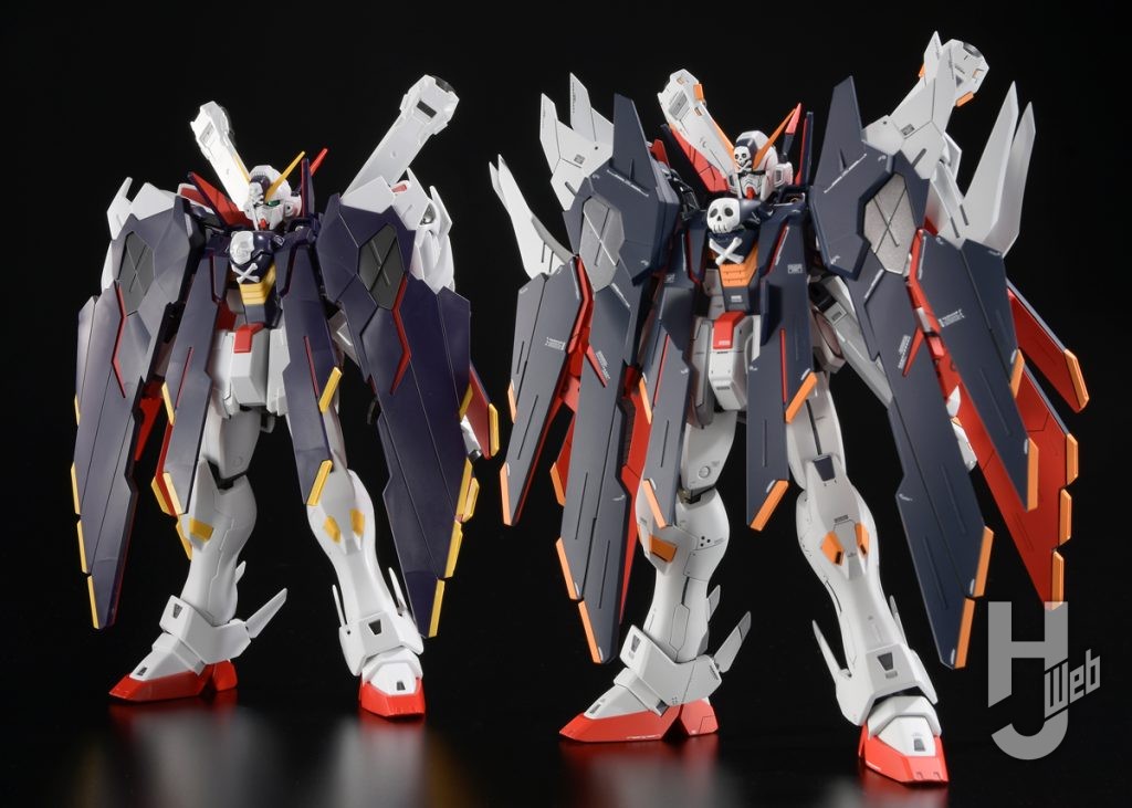 クロスボーン・ガンダムX-1 フルクロスのプラモデルの素組みと作例の比較画像その1