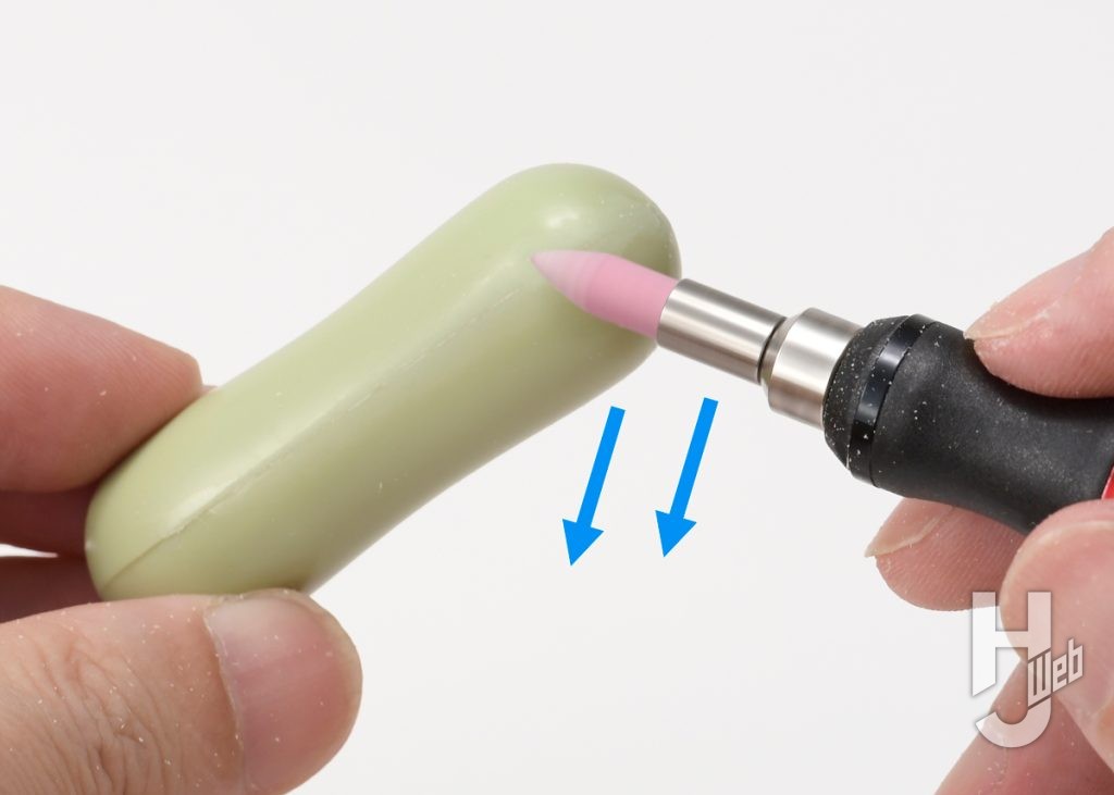 荒目の“鋭角”ブラシを使用している画像