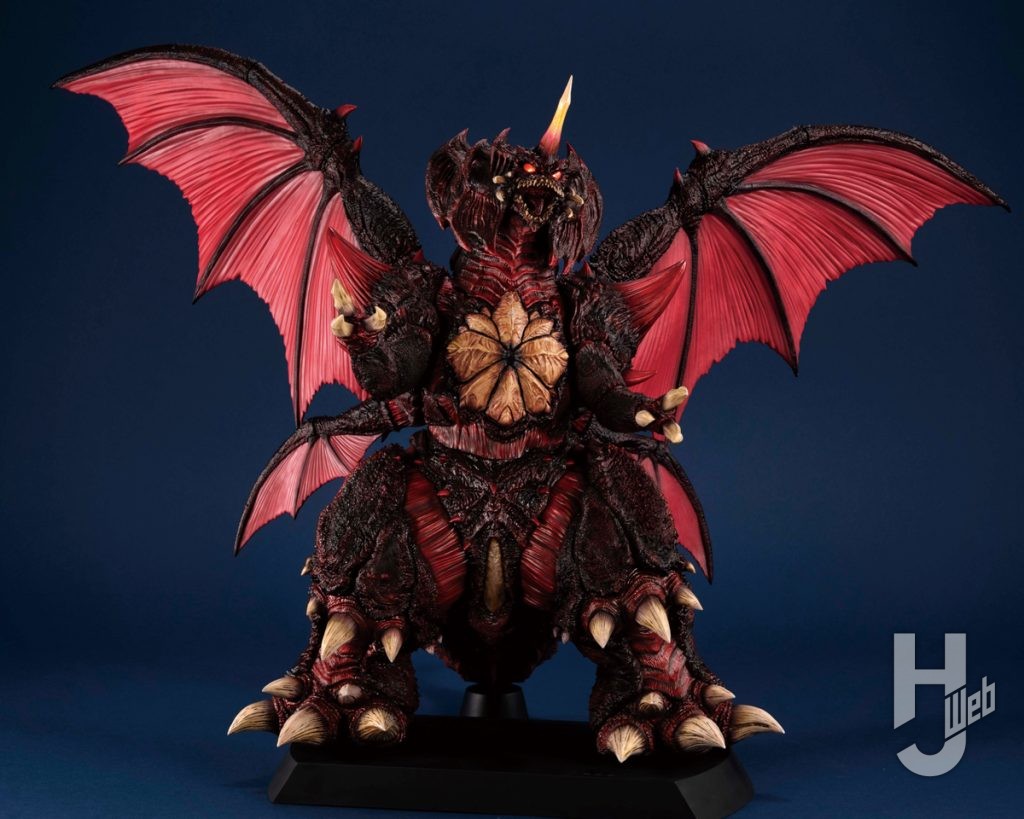 デストロイアのフィギュアの全体画像その1