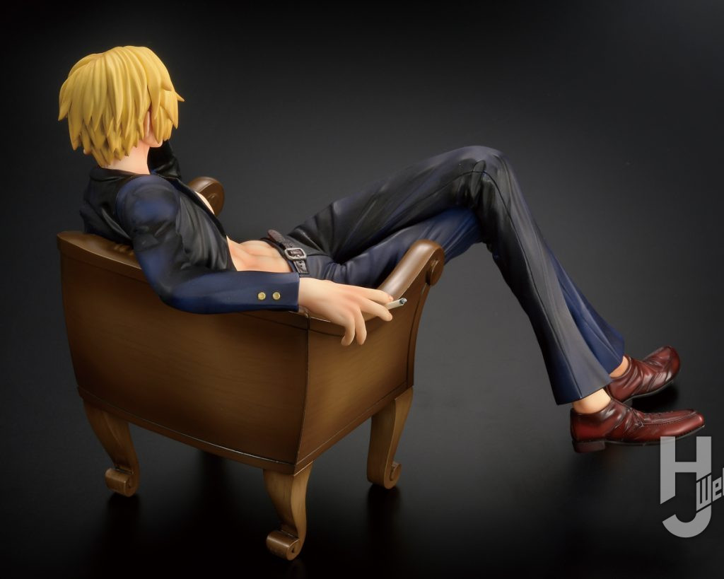 サンジのフィギュアの全体画像その2